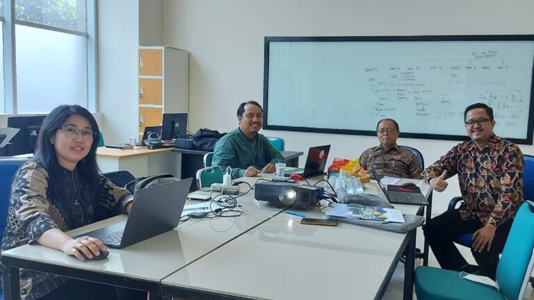 Rapat Koordinasi Lembaga Bahasa Bersama Wakil Rektor II UNPAM
