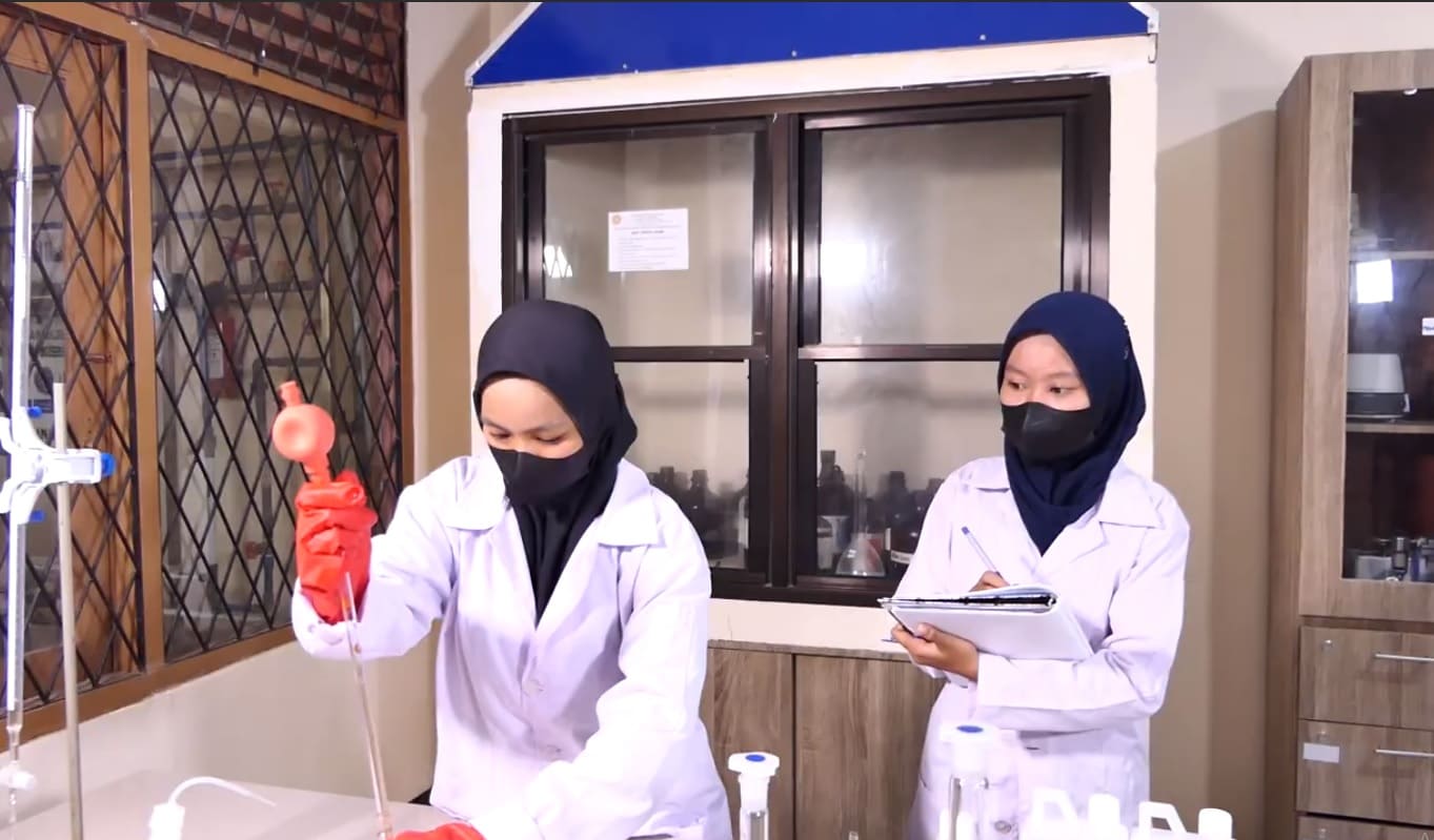 Lab Kimia