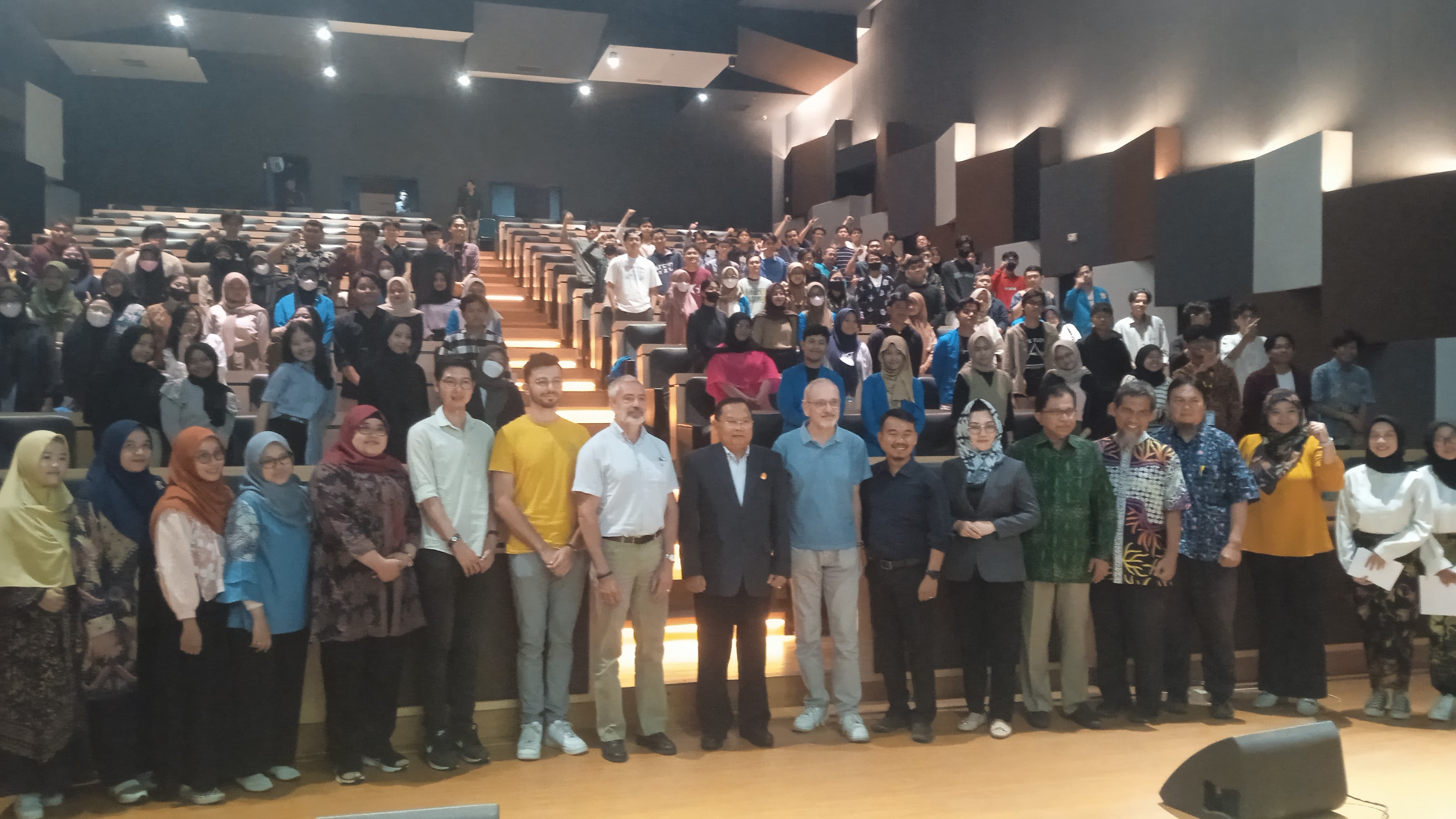Kuliah Umum