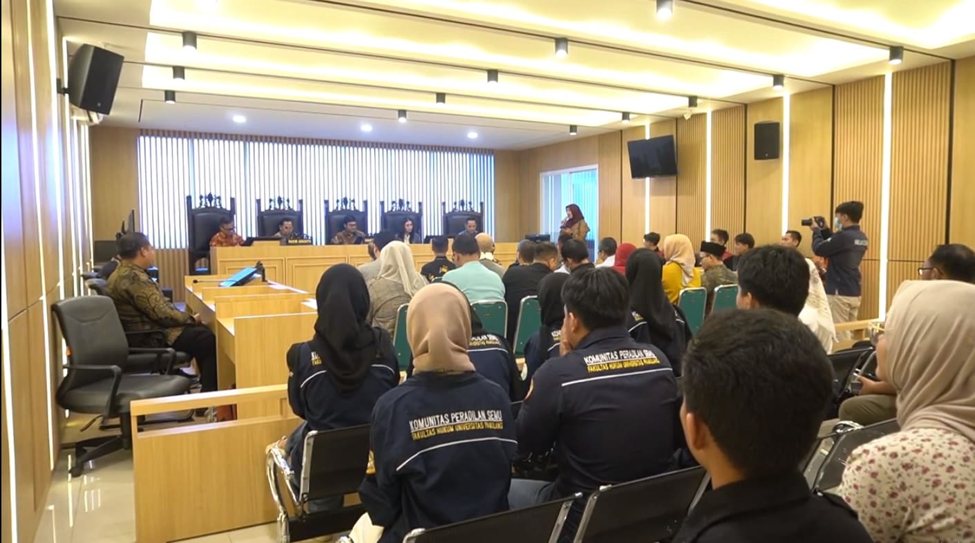 Peradilan Semu