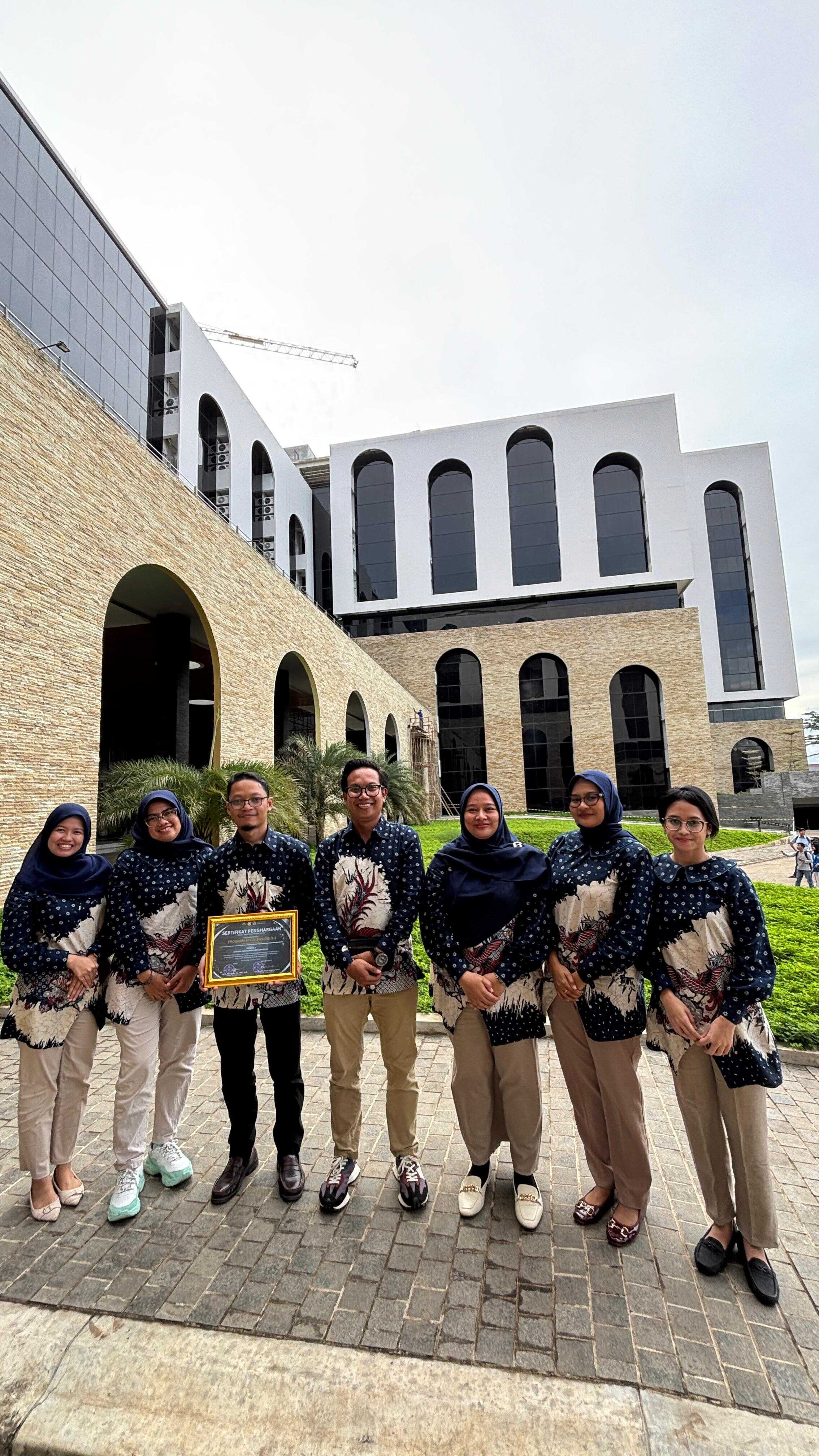 Dosen Biologi
